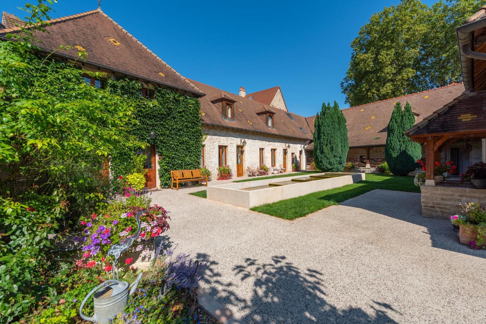 Hotel Le Clos De La Vouge Vougeot Esterno foto